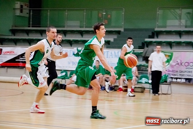 Zdjęcie w galerii na portalu naszraciborz.pl: Lider z Katowic nie dał żadnych szans RKK wiadomości z regionu