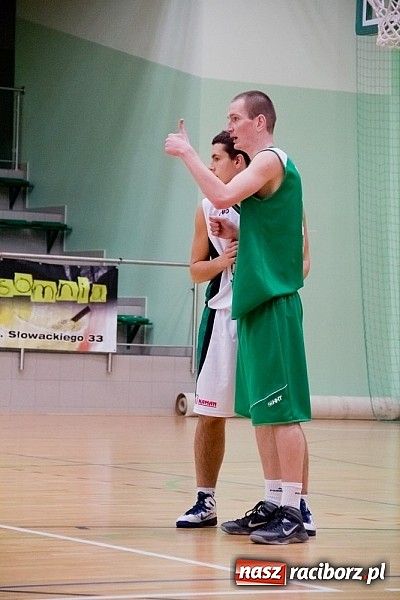 Zdjęcie w galerii na portalu naszraciborz.pl: Lider z Katowic nie dał żadnych szans RKK wiadomości z regionu