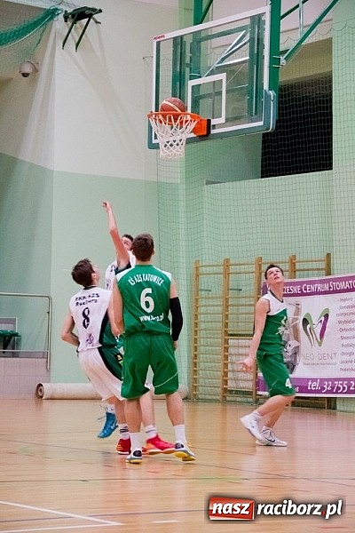 Zdjęcie w galerii na portalu naszraciborz.pl: Lider z Katowic nie dał żadnych szans RKK wiadomości z regionu