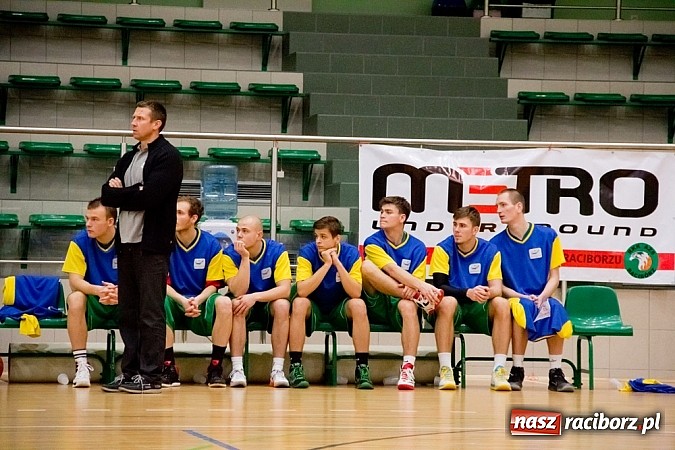 Zdjęcie w galerii na portalu naszraciborz.pl: Lider z Katowic nie dał żadnych szans RKK wiadomości z regionu