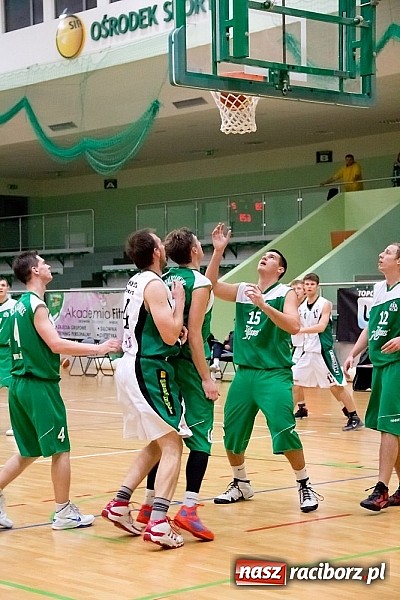 Zdjęcie w galerii na portalu naszraciborz.pl: Lider z Katowic nie dał żadnych szans RKK wiadomości z regionu