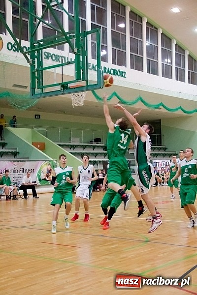 Zdjęcie w galerii na portalu naszraciborz.pl: Lider z Katowic nie dał żadnych szans RKK wiadomości z regionu