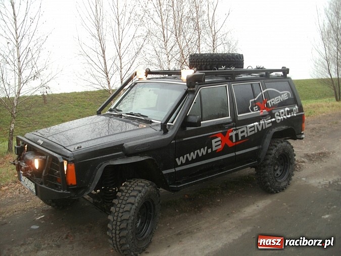 Zdjęcie w galerii na portalu naszraciborz.pl: Z pasją szkolą kierowców. Zapisz się na kurs do Extreme! wiadomości z regionu