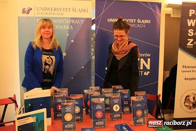 Zdjęcie w galerii na portalu naszraciborz.pl: Światowy Tydzień Przedsiębiorczości ruszył na Zamku wiadomości z regionu