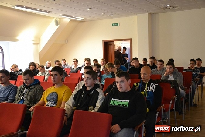 Zdjęcie w galerii na portalu naszraciborz.pl: Światowy Tydzień Przedsiębiorczości ruszył na Zamku wiadomości z regionu