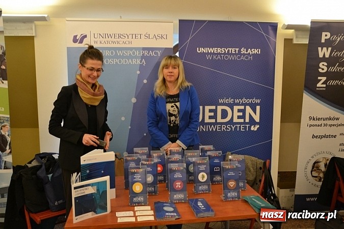 Zdjęcie w galerii na portalu naszraciborz.pl: Światowy Tydzień Przedsiębiorczości ruszył na Zamku wiadomości z regionu