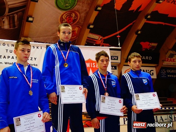 Zdjęcie w galerii na portalu naszraciborz.pl: Zapaśnicy z Raciborza na Turnieju Władysława Bajorka wiadomości z regionu