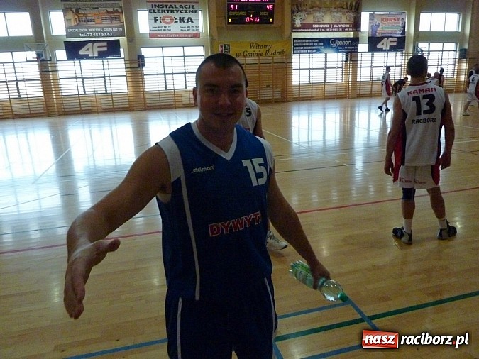 Zdjęcie w galerii na portalu naszraciborz.pl: Ciekawe gry w amatorskiej lidze w Rudniku wiadomości z regionu