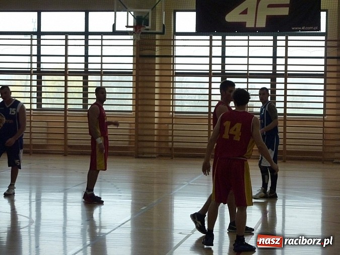 Zdjęcie w galerii na portalu naszraciborz.pl: Ciekawe gry w amatorskiej lidze w Rudniku wiadomości z regionu