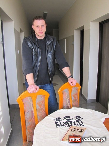 Zdjęcie w galerii na portalu naszraciborz.pl: Śląska fantastyka i potwory na pomoc dzieciom wiadomości z regionu