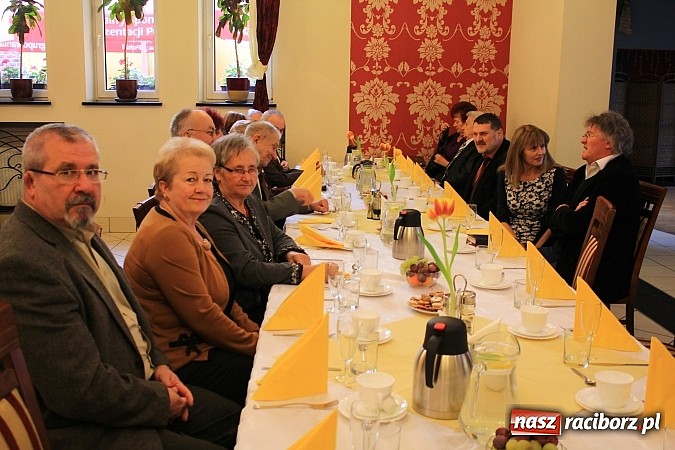 Zdjęcie w galerii na portalu naszraciborz.pl: Seniorzy z Centrum świętowali w Raciborskiej wiadomości z regionu