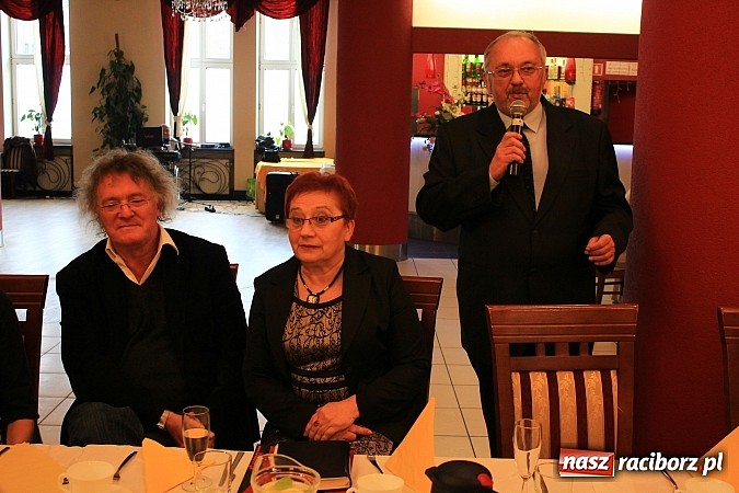 Zdjęcie w galerii na portalu naszraciborz.pl: Seniorzy z Centrum świętowali w Raciborskiej wiadomości z regionu