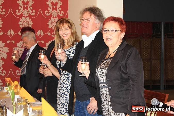 Zdjęcie w galerii na portalu naszraciborz.pl: Seniorzy z Centrum świętowali w Raciborskiej wiadomości z regionu