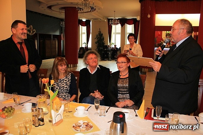 Zdjęcie w galerii na portalu naszraciborz.pl: Seniorzy z Centrum świętowali w Raciborskiej wiadomości z regionu