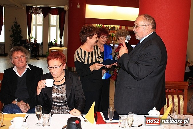 Zdjęcie w galerii na portalu naszraciborz.pl: Seniorzy z Centrum świętowali w Raciborskiej wiadomości z regionu