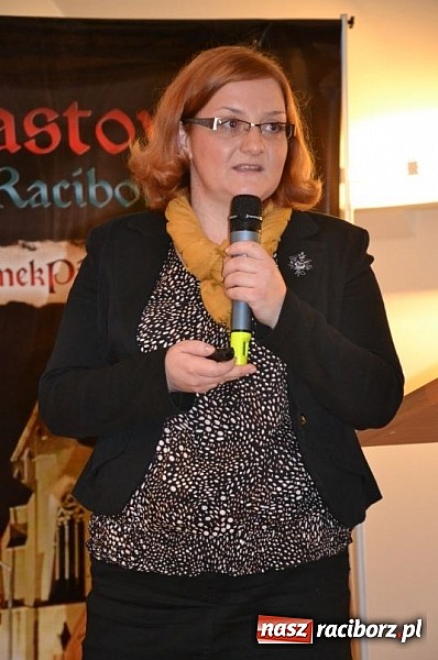 Zdjęcie w galerii na portalu naszraciborz.pl: Biznes spotkał się z młodzieżą na zamku wiadomości z regionu