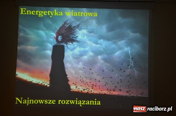 Zdjęcie w galerii na portalu naszraciborz.pl: Biznes spotkał się z młodzieżą na zamku wiadomości z regionu
