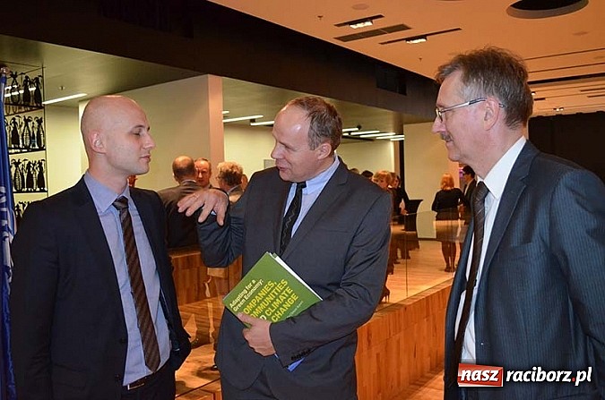 Zdjęcie w galerii na portalu naszraciborz.pl: Międzynarodowa debata o klimacie z udziałem Funduszu wiadomości z regionu