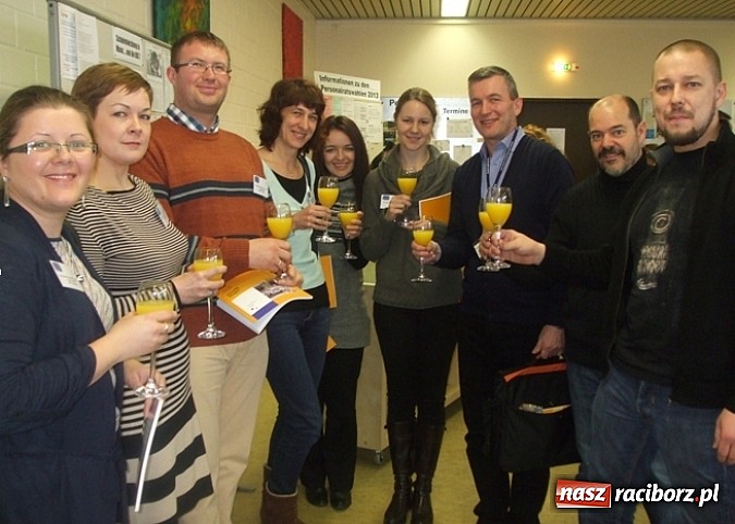 Zdjęcie w galerii na portalu naszraciborz.pl: Program staży i praktyk zagranicznych w Mechaniku wiadomości z regionu