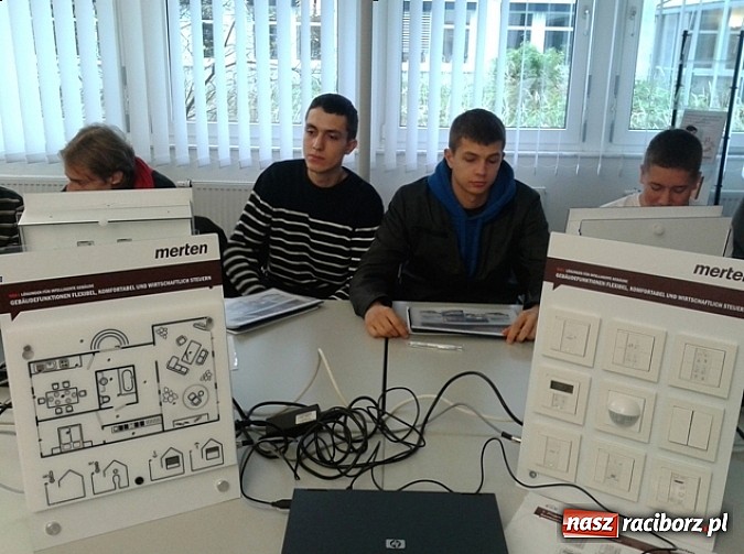 Zdjęcie w galerii na portalu naszraciborz.pl: Program staży i praktyk zagranicznych w Mechaniku wiadomości z regionu