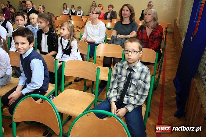 Zdjęcie w galerii na portalu naszraciborz.pl: SP 18 świętuje 20-lecie istnienia wiadomości z regionu