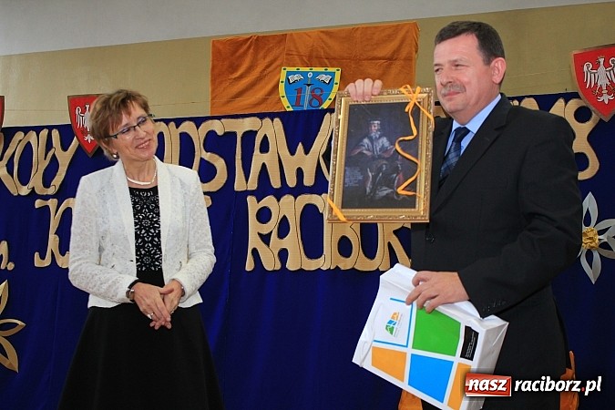 Zdjęcie w galerii na portalu naszraciborz.pl: SP 18 świętuje 20-lecie istnienia wiadomości z regionu