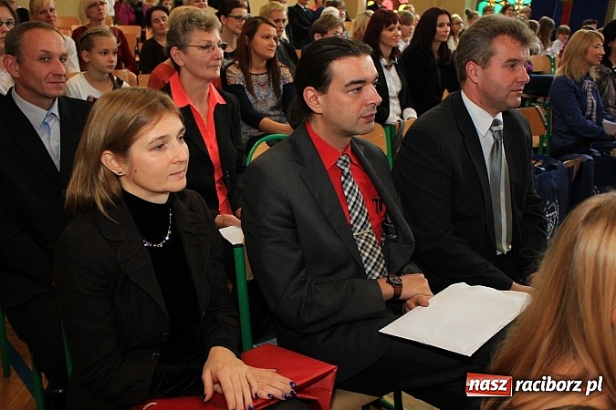 Zdjęcie w galerii na portalu naszraciborz.pl: SP 18 świętuje 20-lecie istnienia wiadomości z regionu