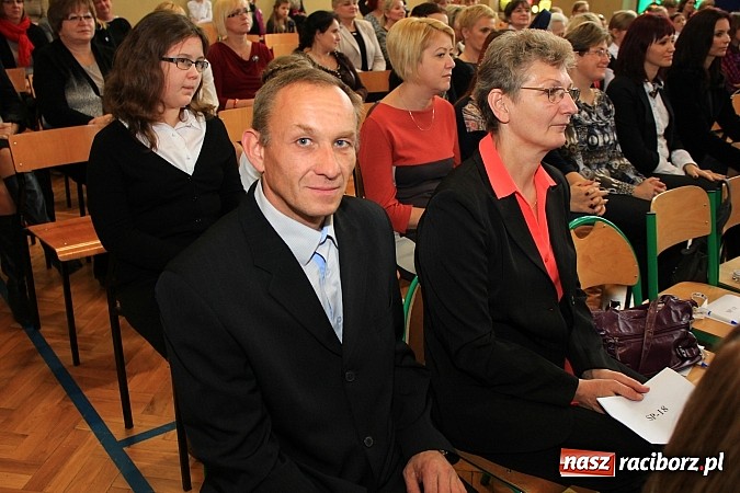 Zdjęcie w galerii na portalu naszraciborz.pl: SP 18 świętuje 20-lecie istnienia wiadomości z regionu