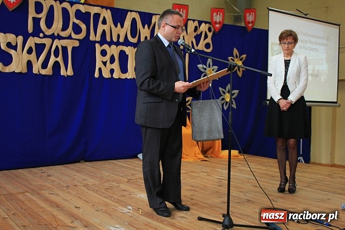 Zdjęcie w galerii na portalu naszraciborz.pl: SP 18 świętuje 20-lecie istnienia wiadomości z regionu