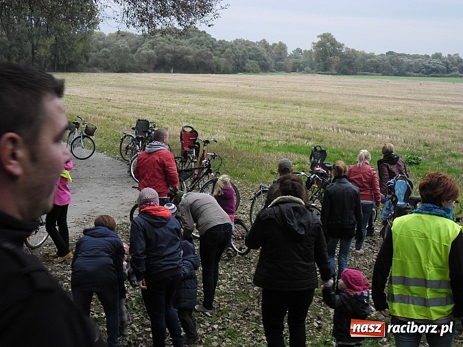 Zdjęcie w galerii na portalu naszraciborz.pl: Maluchy z Chałupek z przyrodą są za pan brat wiadomości z regionu