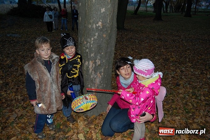 Zdjęcie w galerii na portalu naszraciborz.pl: Maluchy z Chałupek z przyrodą są za pan brat wiadomości z regionu