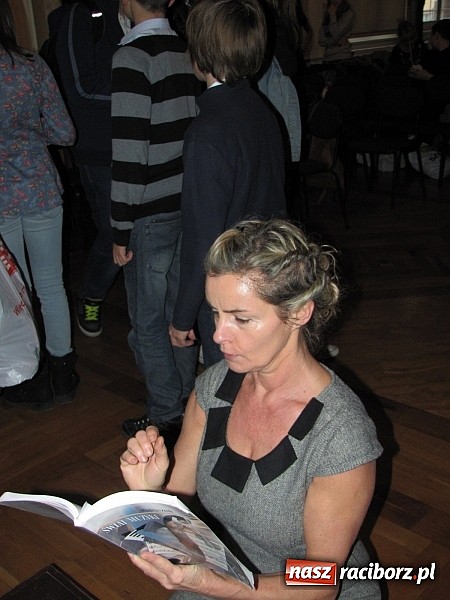 Zdjęcie w galerii na portalu naszraciborz.pl: Młodzi monodramiści z Raciborza na konkursie w G5 wiadomości z regionu