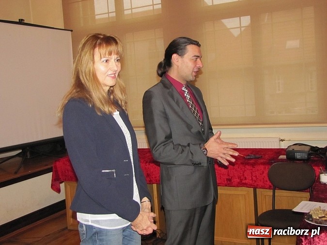 Zdjęcie w galerii na portalu naszraciborz.pl: Młodzi monodramiści z Raciborza na konkursie w G5 wiadomości z regionu