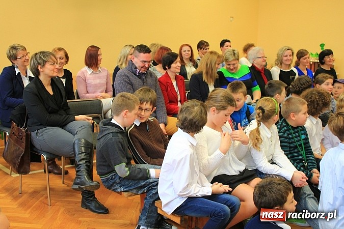 Zdjęcie w galerii na portalu naszraciborz.pl: Piąty Dzień Kultury Niemieckiej w SP 5 wiadomości z regionu