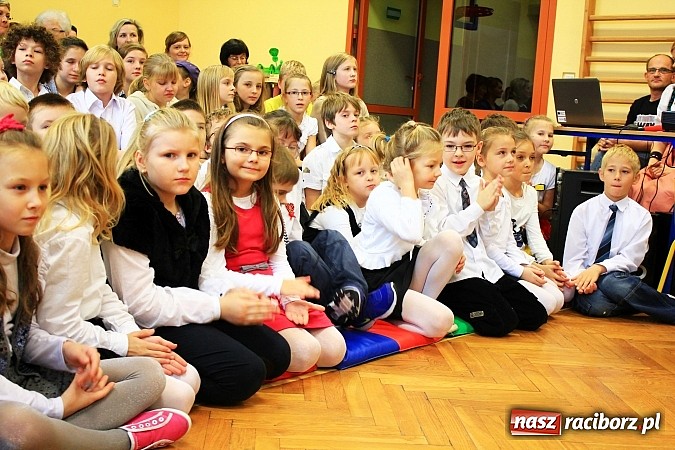 Zdjęcie w galerii na portalu naszraciborz.pl: Piąty Dzień Kultury Niemieckiej w SP 5 wiadomości z regionu