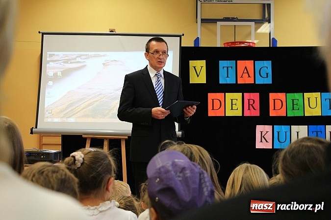 Zdjęcie w galerii na portalu naszraciborz.pl: Piąty Dzień Kultury Niemieckiej w SP 5 wiadomości z regionu