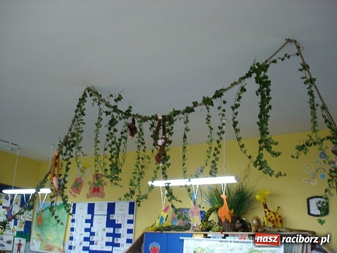 Zdjęcie w galerii na portalu naszraciborz.pl: Afrykańskie klimaty w Przedszkolu nr 17 wiadomości z regionu