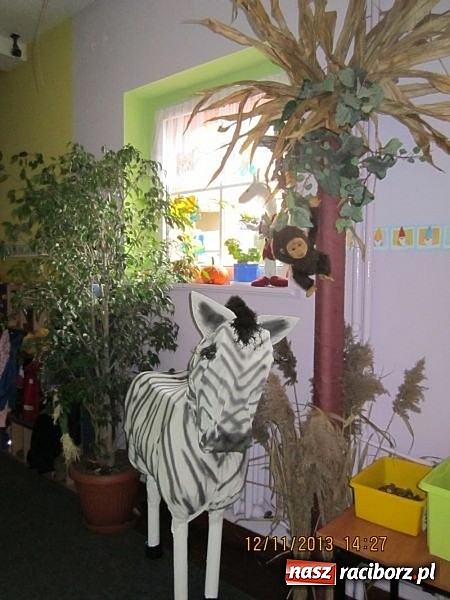 Zdjęcie w galerii na portalu naszraciborz.pl: Afrykańskie klimaty w Przedszkolu nr 17 wiadomości z regionu