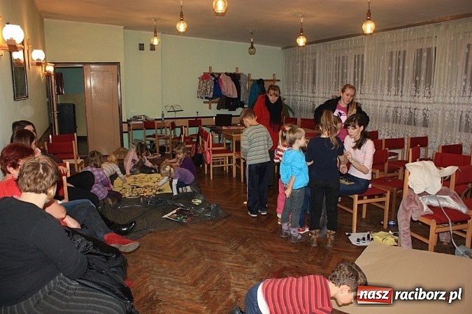 Zdjęcie w galerii na portalu naszraciborz.pl: Japonia - motyl i kwiat. Warsztaty w Krzanowicach wiadomości z regionu