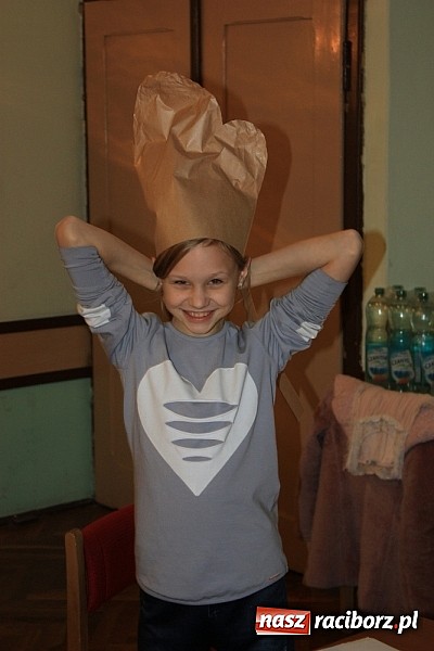 Zdjęcie w galerii na portalu naszraciborz.pl: Japonia - motyl i kwiat. Warsztaty w Krzanowicach wiadomości z regionu