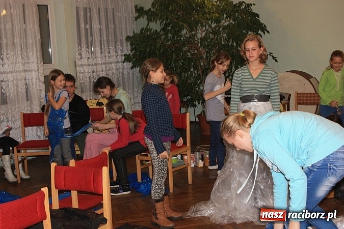 Zdjęcie w galerii na portalu naszraciborz.pl: Japonia - motyl i kwiat. Warsztaty w Krzanowicach wiadomości z regionu