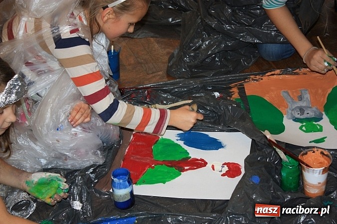 Zdjęcie w galerii na portalu naszraciborz.pl: Japonia - motyl i kwiat. Warsztaty w Krzanowicach wiadomości z regionu