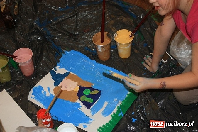 Zdjęcie w galerii na portalu naszraciborz.pl: Japonia - motyl i kwiat. Warsztaty w Krzanowicach wiadomości z regionu