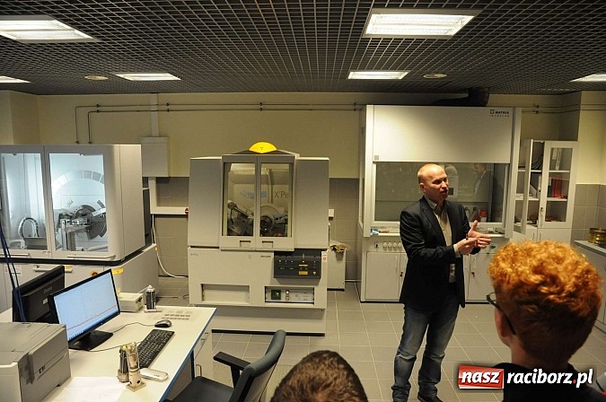 Zdjęcie w galerii na portalu naszraciborz.pl: Młodzież z gminy Krzyżanowice ugoszczona na Akademii G&oacute;rniczo-Hutniczej wiadomości z regionu