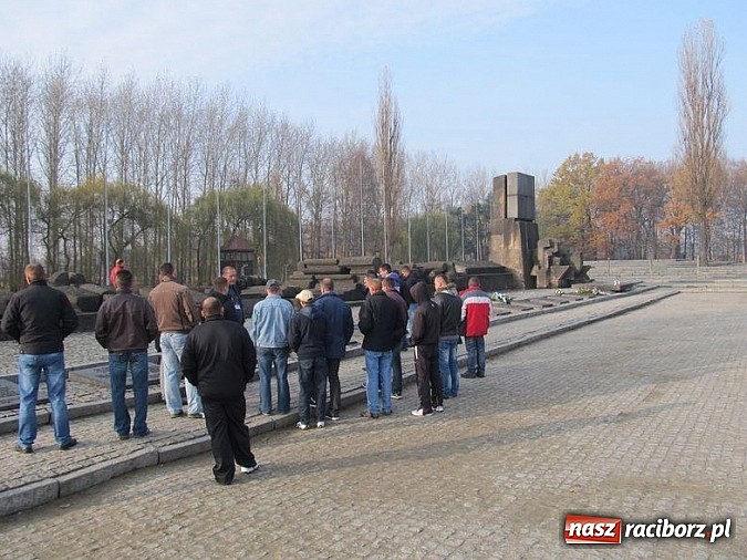 Zdjęcie w galerii na portalu naszraciborz.pl: Auschwitz – Edukacja Obywatelska dla więźniów wiadomości z regionu