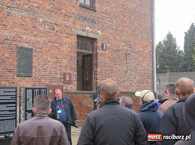 Zdjęcie w galerii na portalu naszraciborz.pl: Auschwitz – Edukacja Obywatelska dla więźniów wiadomości z regionu