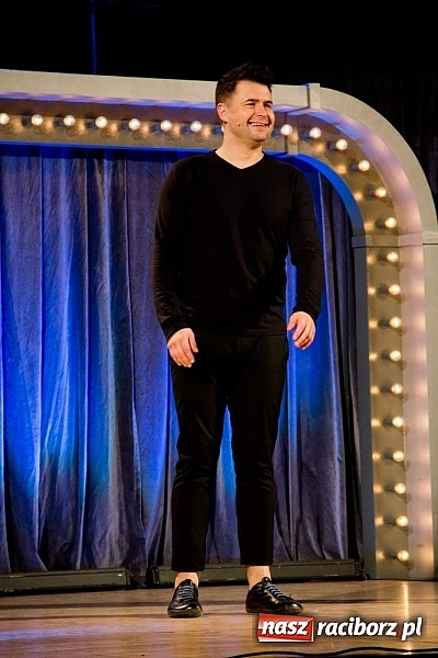 Zdjęcie w galerii na portalu naszraciborz.pl: Bilety na kabarety sprzedają się na pniu. Paranienormalni wystąpili dwa razy wiadomości z regionu