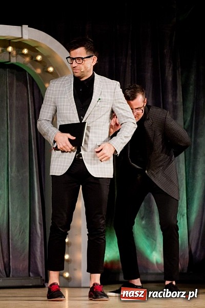 Zdjęcie w galerii na portalu naszraciborz.pl: Bilety na kabarety sprzedają się na pniu. Paranienormalni wystąpili dwa razy wiadomości z regionu