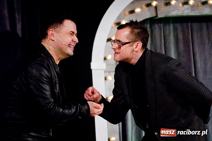Zdjęcie w galerii na portalu naszraciborz.pl: Bilety na kabarety sprzedają się na pniu. Paranienormalni wystąpili dwa razy wiadomości z regionu