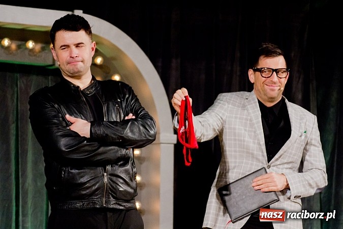 Zdjęcie w galerii na portalu naszraciborz.pl: Bilety na kabarety sprzedają się na pniu. Paranienormalni wystąpili dwa razy wiadomości z regionu